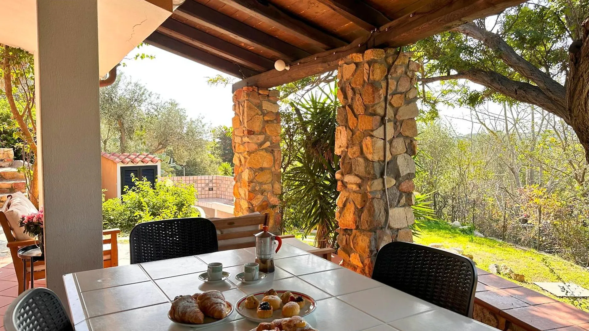 Patio On The Simius Beach 0*,